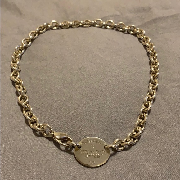 Return to Tiffany & Co 925 Oval Necklace - Picture 2 of 4